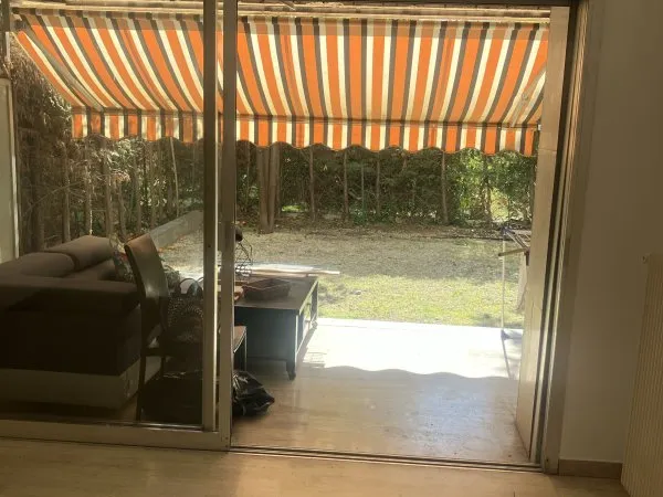 Loue Cannes rez de jardin vide refait à neuf