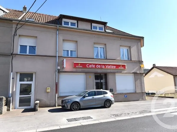 Bâtiment 350 m²