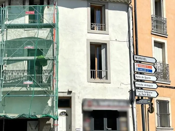 Murs d'un Local Commercial