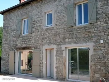 Appartement indépendant 4 pièces - Bourgvilain
