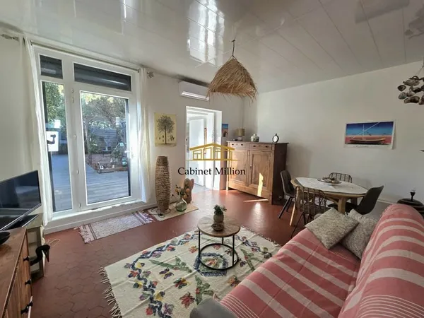 Maison de plain pied avec jardin