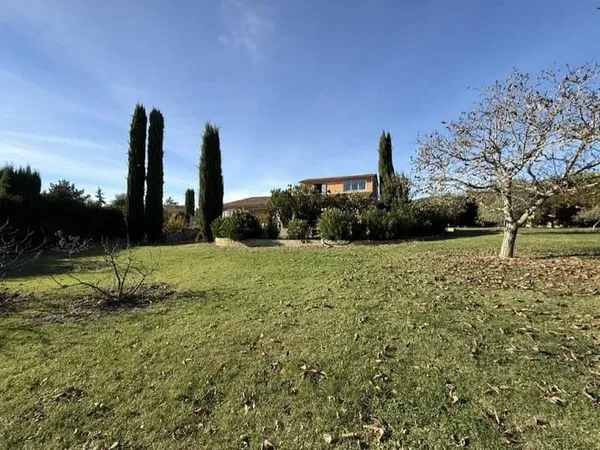 Maison 7 pièces 192 m²
