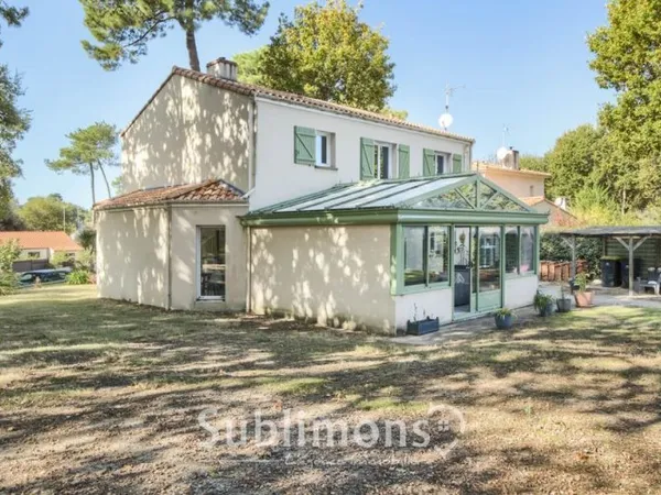 Maison 5 chambres - 160m² - quartier ROCHELETS