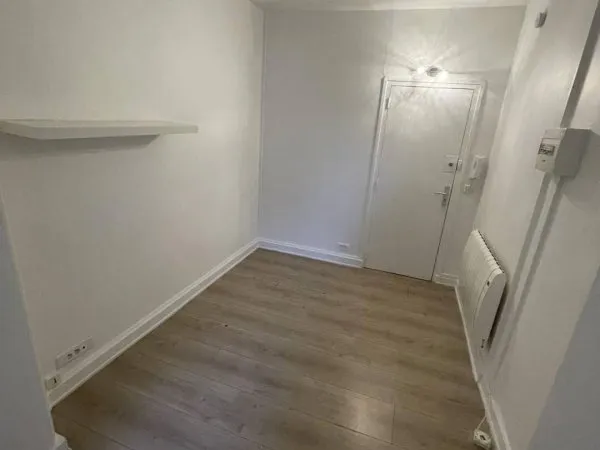 Appartement 1 pièce 14 m²
