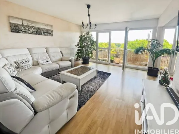 Appartement 4 pièces 77 m²