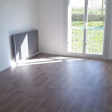 T3 lumineux avec cave - Emplacement idéal à Amboise