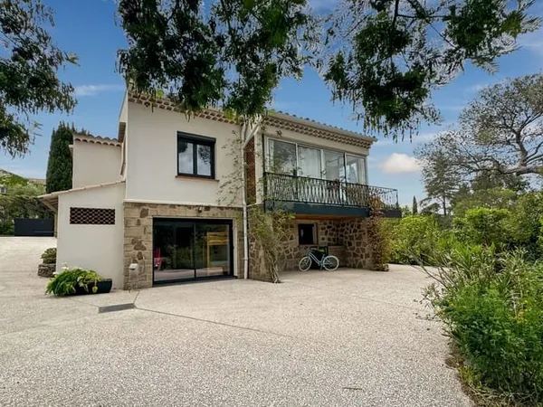 Maison 6 pièces 152 m²