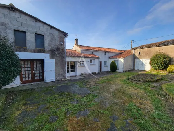 Maison St Etienne Du Bois