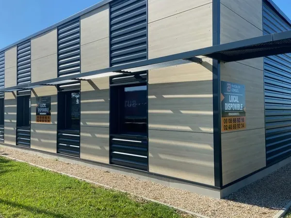 LOCAL COMMERCIAL NEUF 235m2
