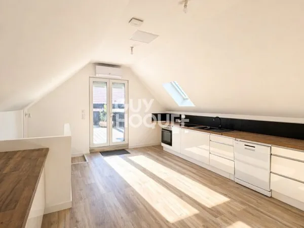 MAISON À VENDRE DE 3 PIÈCES DE 77,00 M²