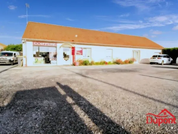 Maison de plain-pied 6 pièces 185 m²