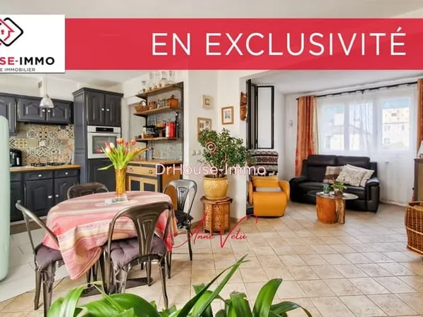 Maison 2/3 chambres + jardin + studio indépendant - Proche RER & commerces
