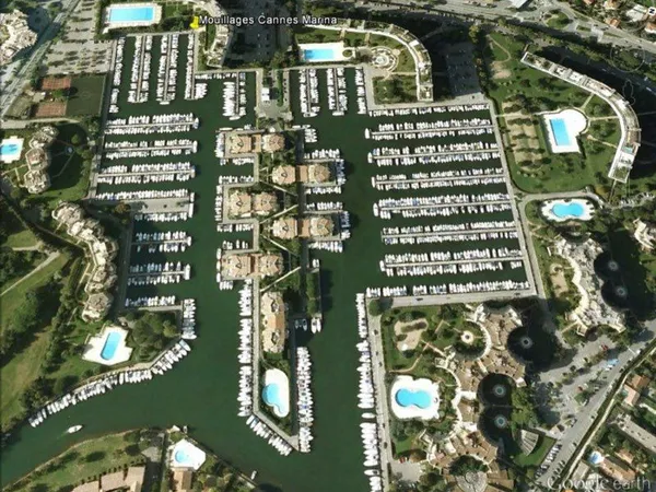 PLACE DE PORT CANNES MARINA 8 x 3 m LOCATION ANNUELLE
