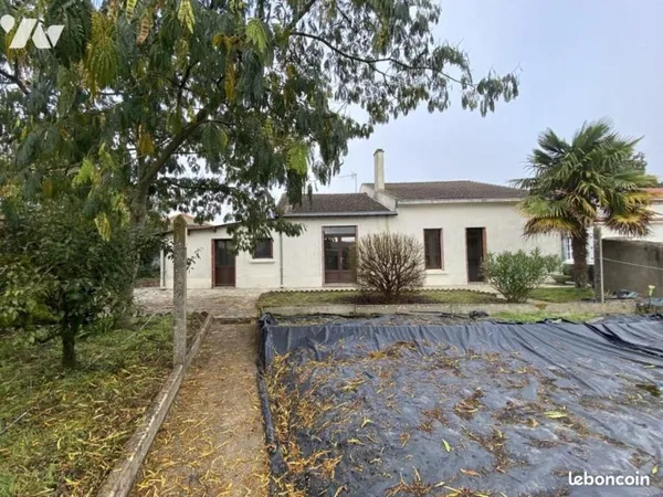 Maison 94 m² ST LAURENT DES AUTELS