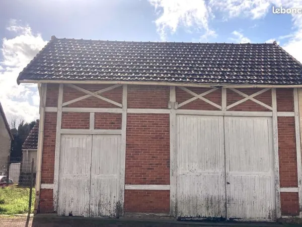 Local de stockage en coeur de ville d'Imphy