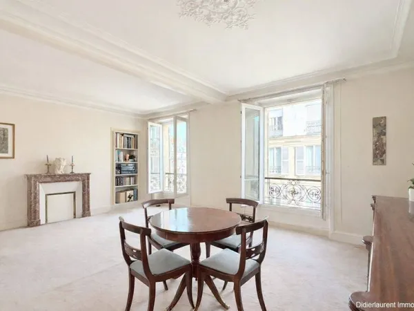 Appartement 4 pièces 77 m²