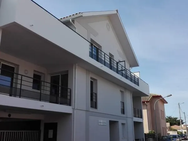 A vendre emplacement de stationnement GUJAN MESTRAS