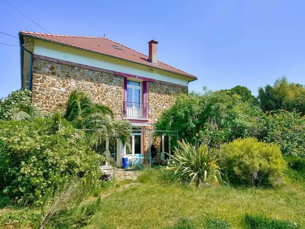 Chatou - CÔTÉ CROISSY - Maison à vendre - 12 pièces - 306m² - Terrain 590m².