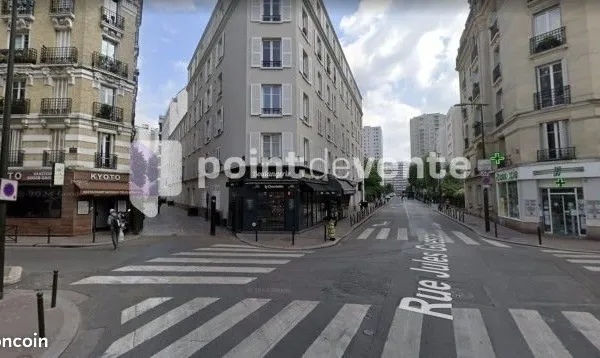 Local commercial 61 m²