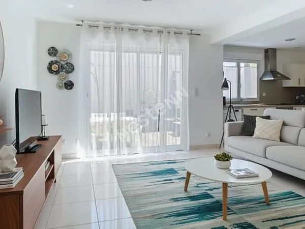 Maison à 500m de la mer et des commodités à Sausset Les Pins