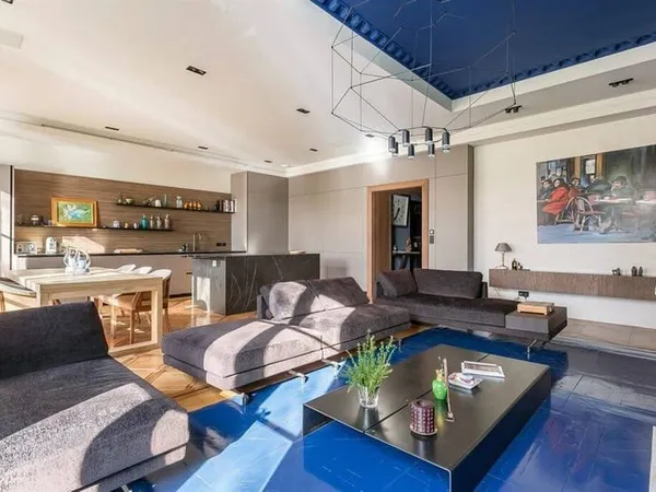 Appartement 4 pièces 172 m²
