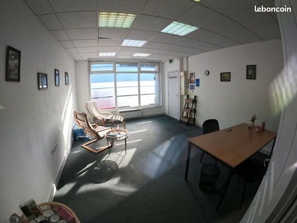 Bureaux 26 m² MARCQ EN BAROEUL