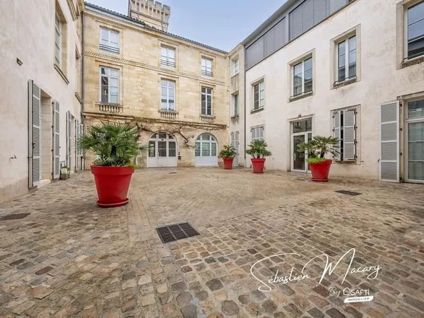 Appartement 4 pièces 92 m²