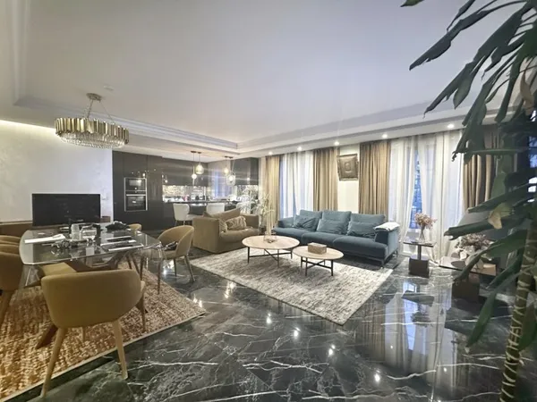 Appartement 5 pièces 108 m²