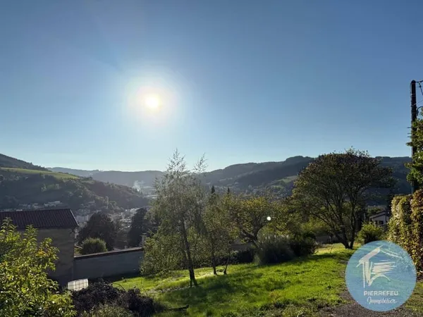 Terrain constructible 600 m²