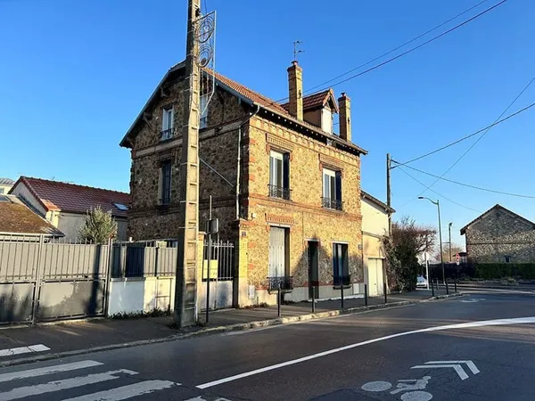 À vendre : Appartement 3 pièces à Carrières-sur-Seine