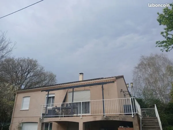Une Charmante maison de ville avec sous sol