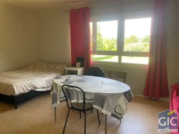 Caen RG Appartement Caen 1 pièce(s) 35.97m2 au 1er étage asc loué