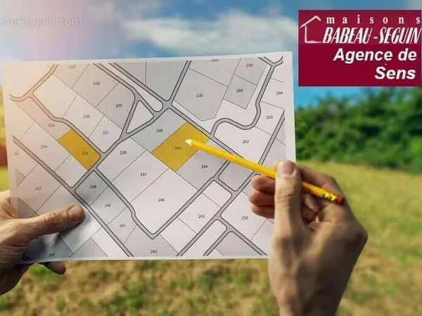 Terrain 950 m²