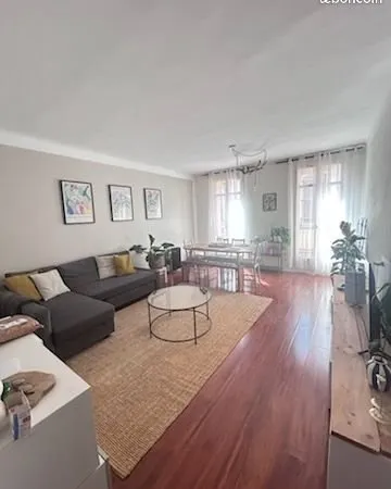 Très beau T2 60 m2 meublé décoré
