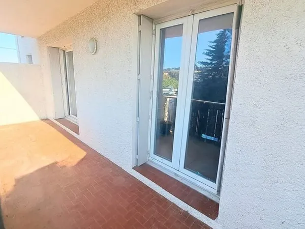 Appartement 4 pièces 77 m²