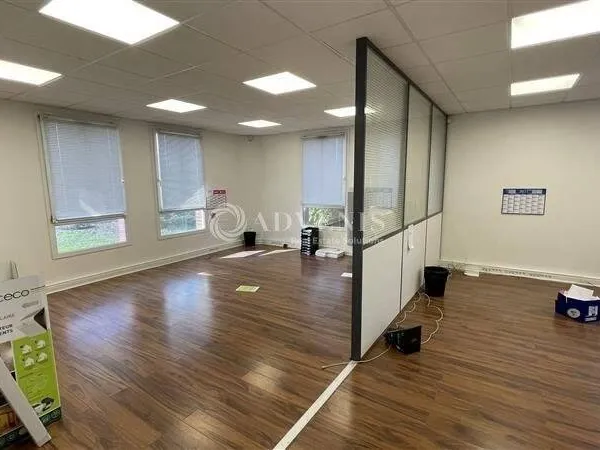Bureaux 263 m²