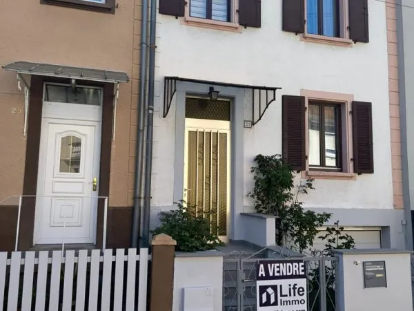 BRUNSTATT Maison 5 pièces jumelée avec jardin et garage