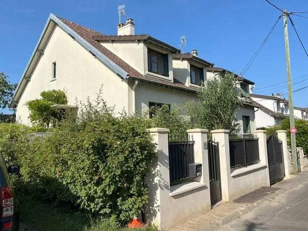Maison 6 pièces 126 m²