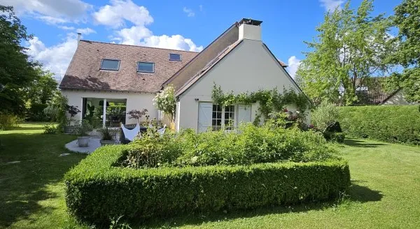 Vends maison - 6 chambres, 260m², Saint-Nom-la-Bretèche (78)