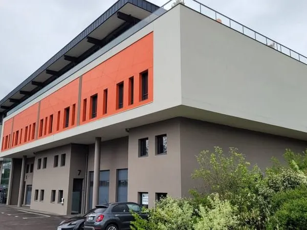 Immeuble industriel 314 m²