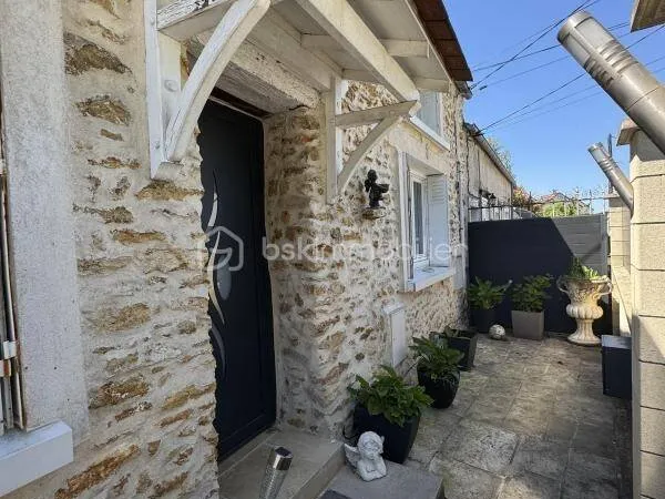 Maison 6 pièces 165 m²