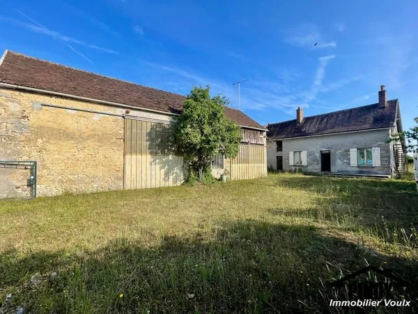 Maison ancienne à réinventer avec grange et terrain construc