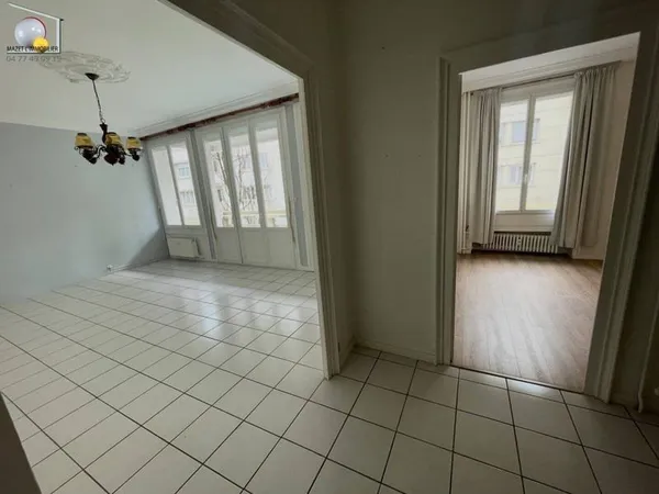 Appartement 4 pièces 77 m²