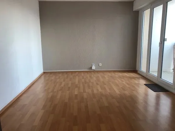 2 pièces 65 m2 avec terrasse et cave