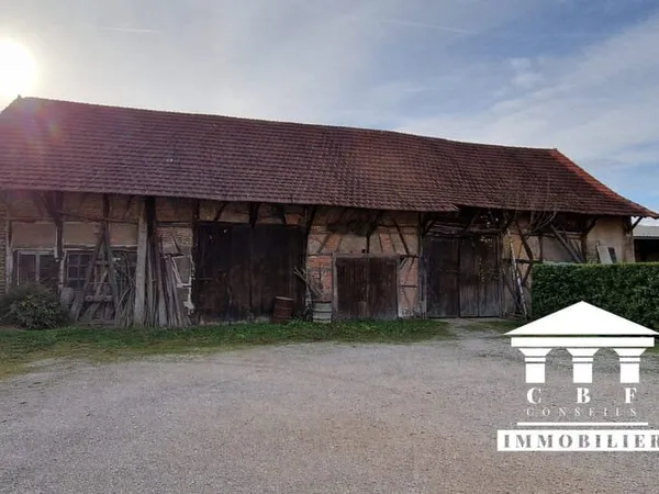 ANCIENNE MAISON AVEC GRANGES ET DEPENDANCES. EPERVANS. FORT POTE