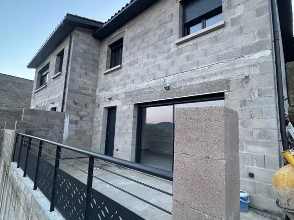 Maison jumelée neuve