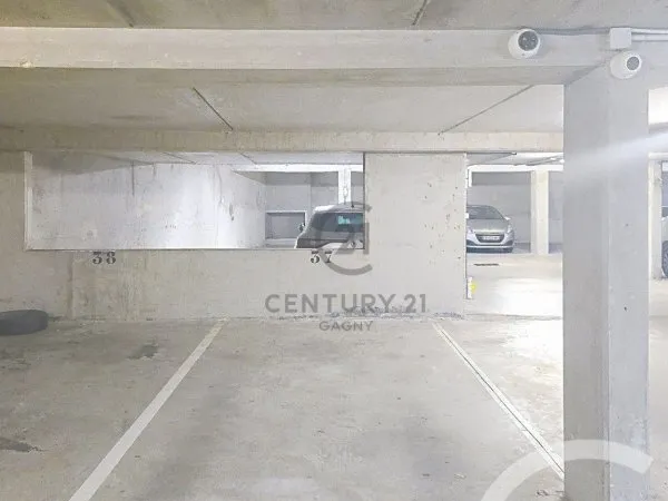Parking 8 m²
