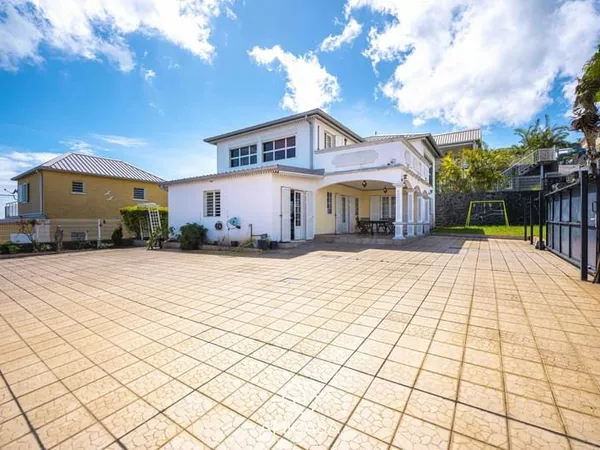 LA POSSESSION (RAVINE A MALHEUR) - LOCATION VILLA 5 PIÈCES 1