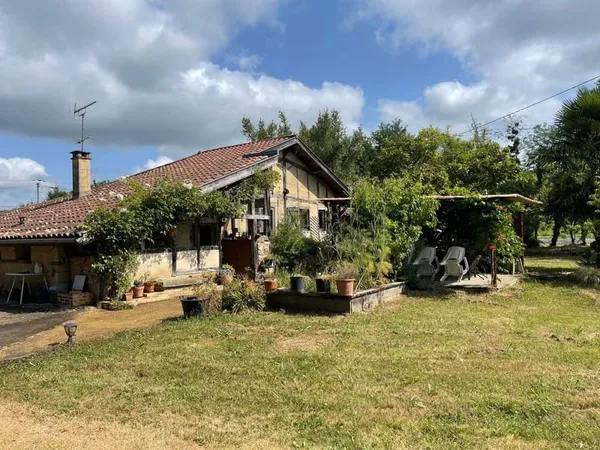 Maison à colombages avec vue Pyrénées à Castelnau
