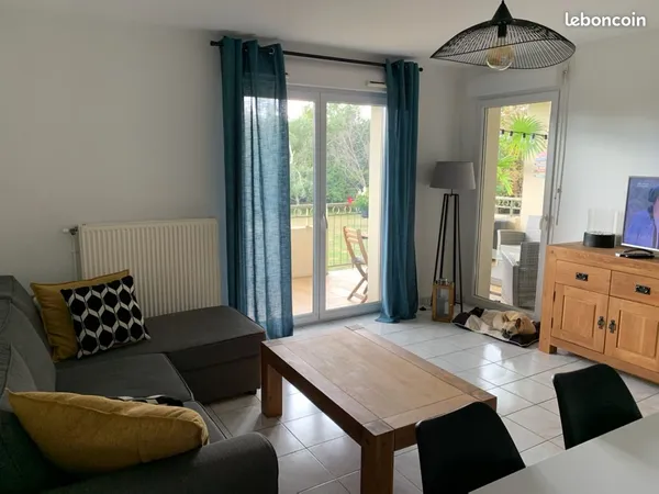 Loue t3 residence ste emilie ii